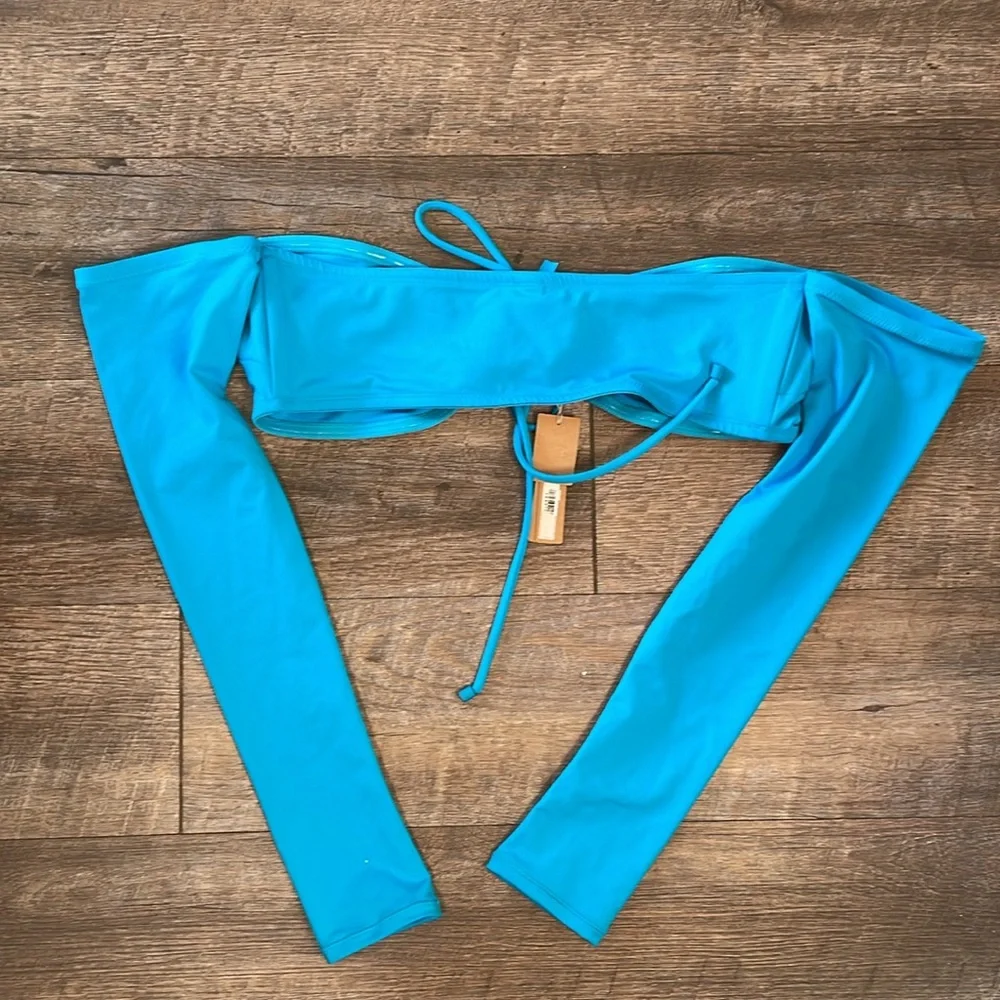 NWT SKIMS long sleeve bikini top